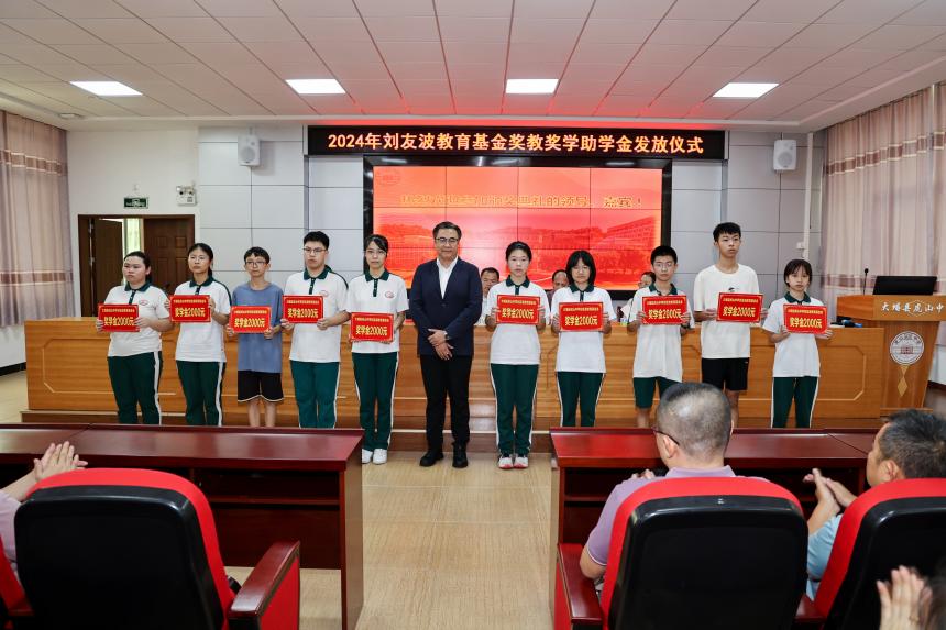 image7.jpeg image7.jpeg