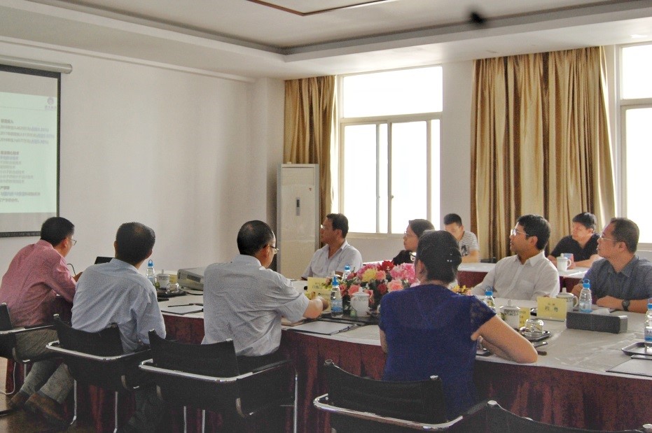 客似云來(lái)聚積大，攜手共話新發(fā)展